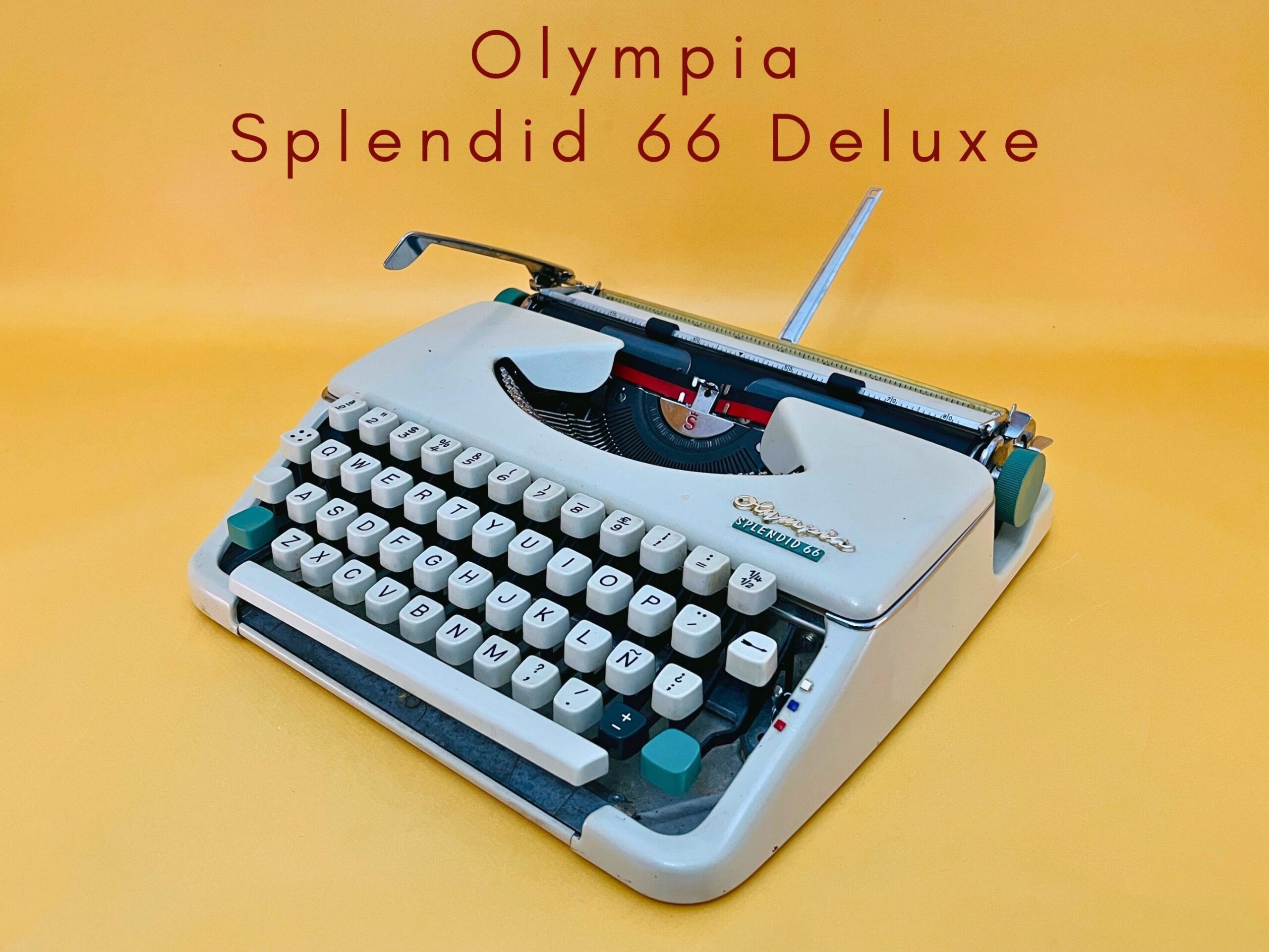 Máquina de escribir funcional con estuche Olympia Splendid 66 Deluxe